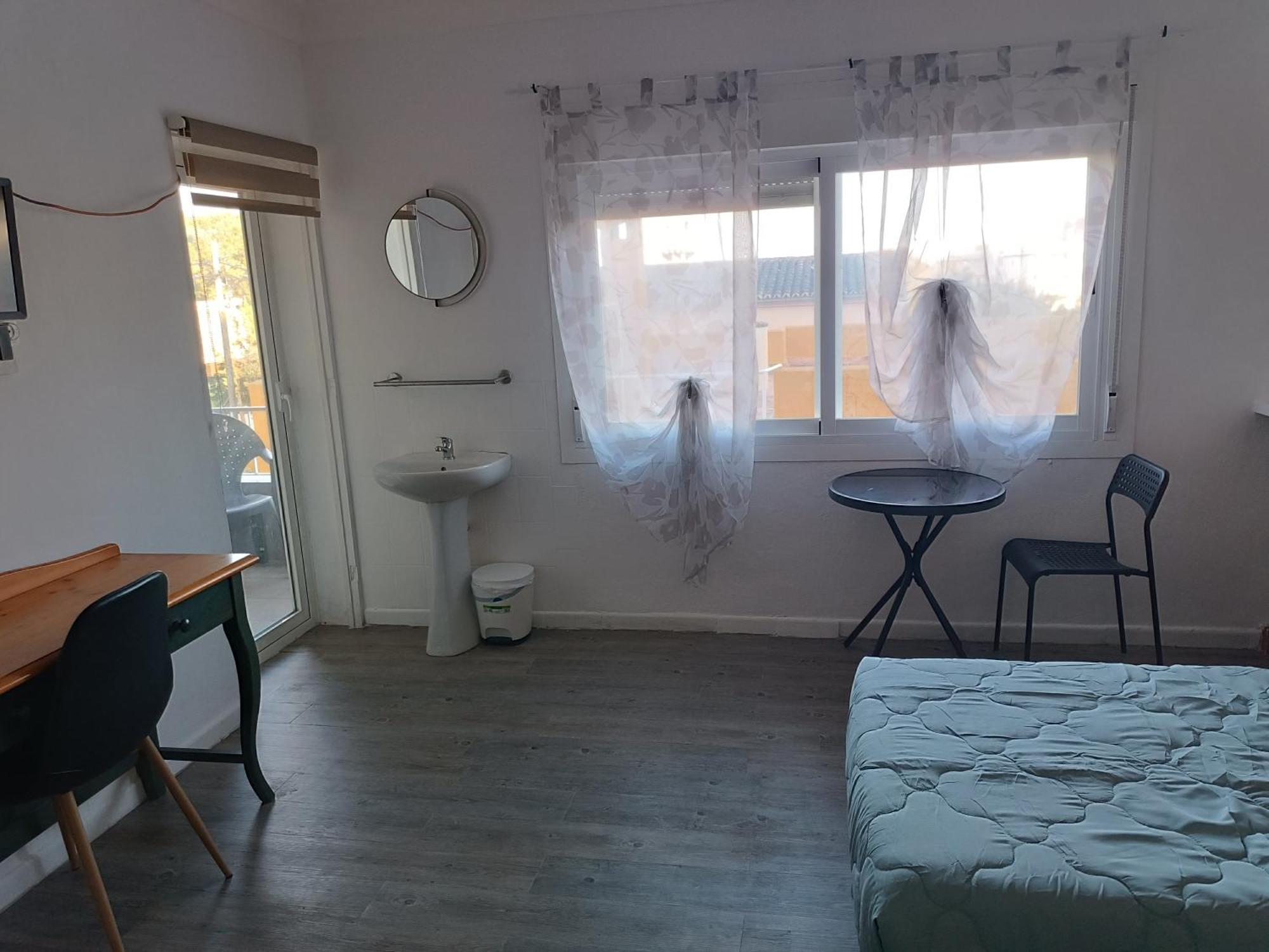 Hostal Belgica Пальма Нова Экстерьер фото